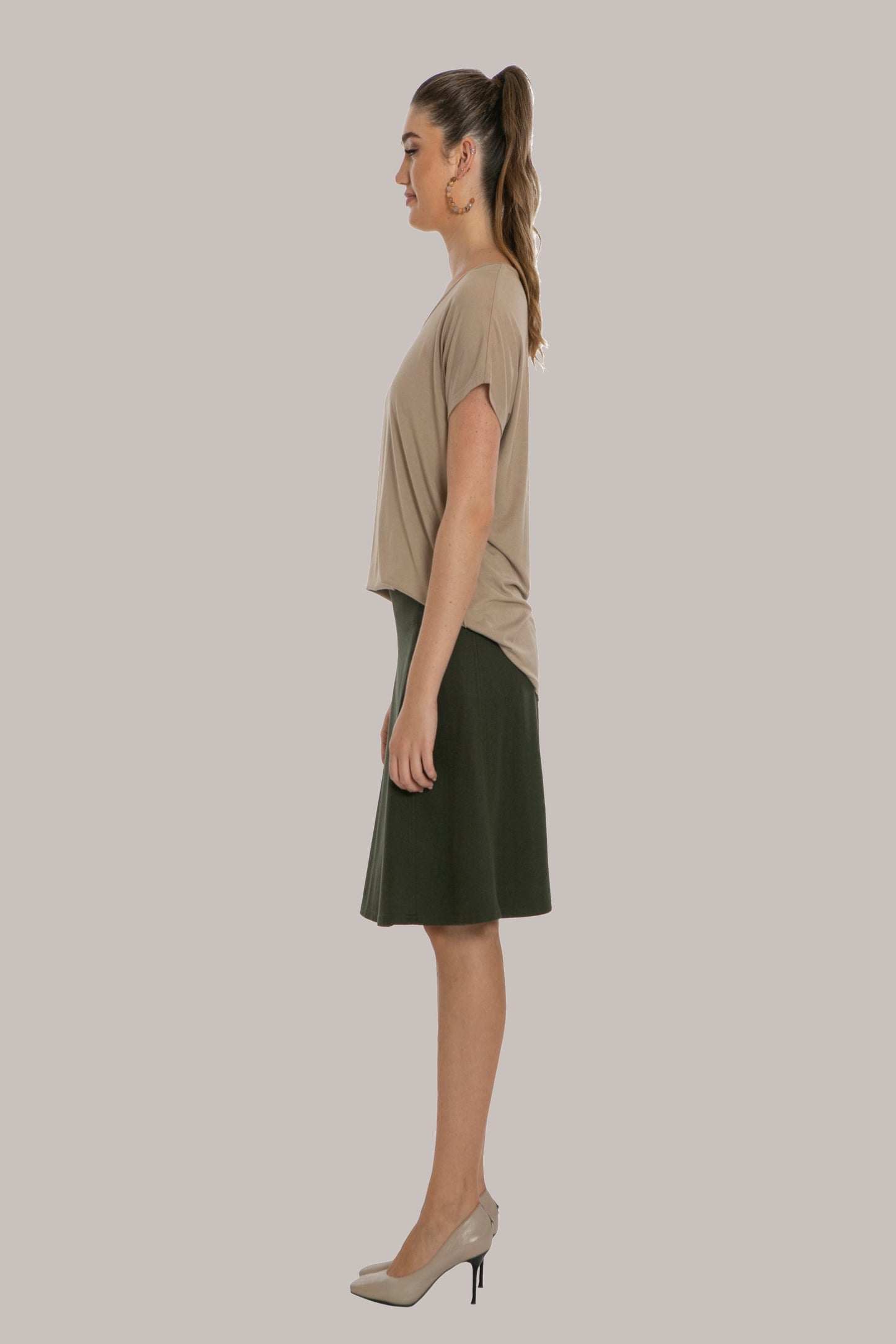 GOOD IDEA SCOOP NECK TEE - Creme Brulee