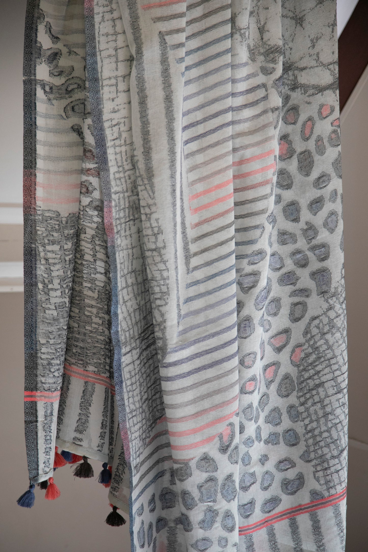 VENUS SCARF - Multi Coloured